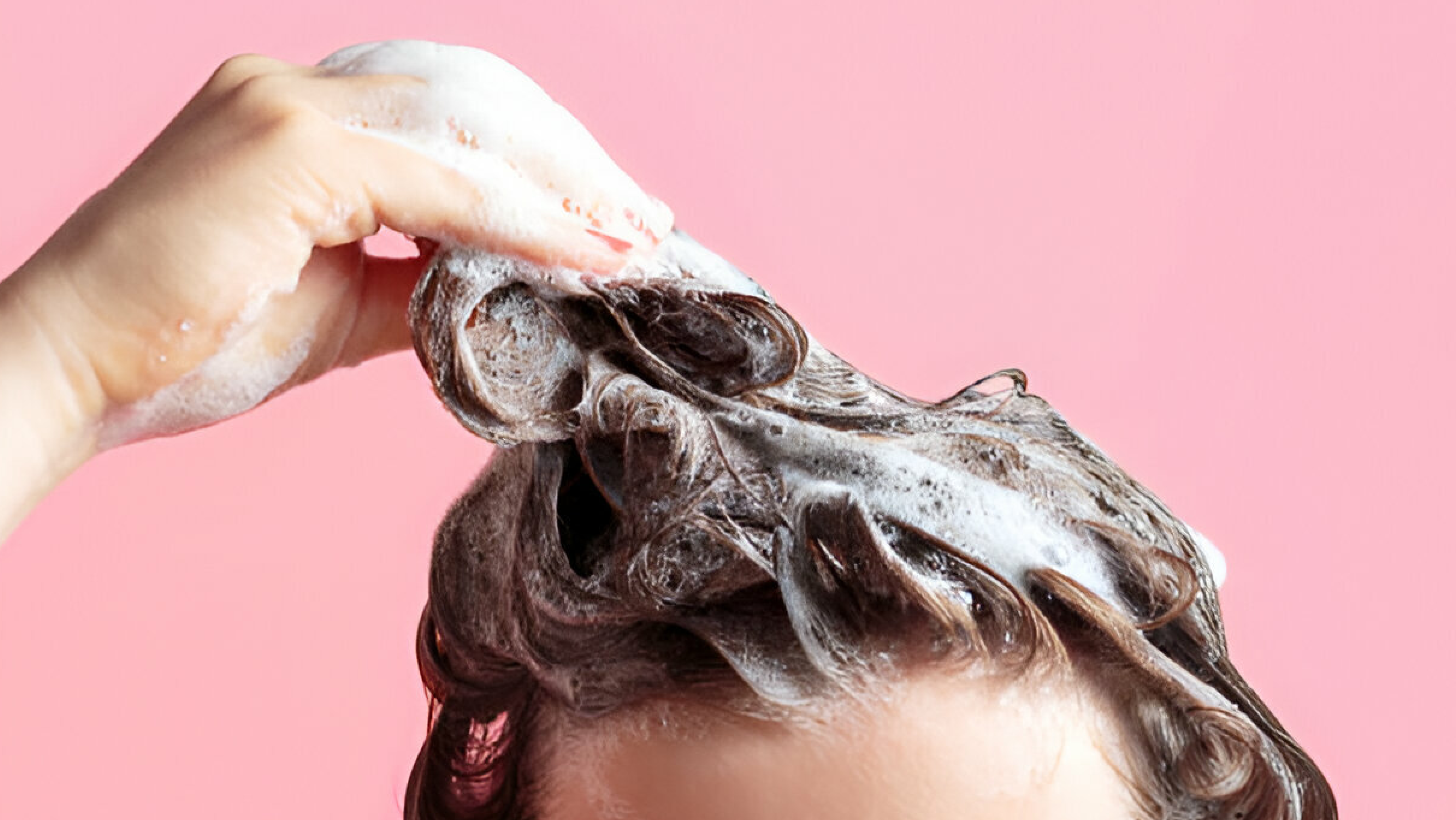 Le guide ultime pour choisir le bon shampooing en fonction de votre type de cheveux